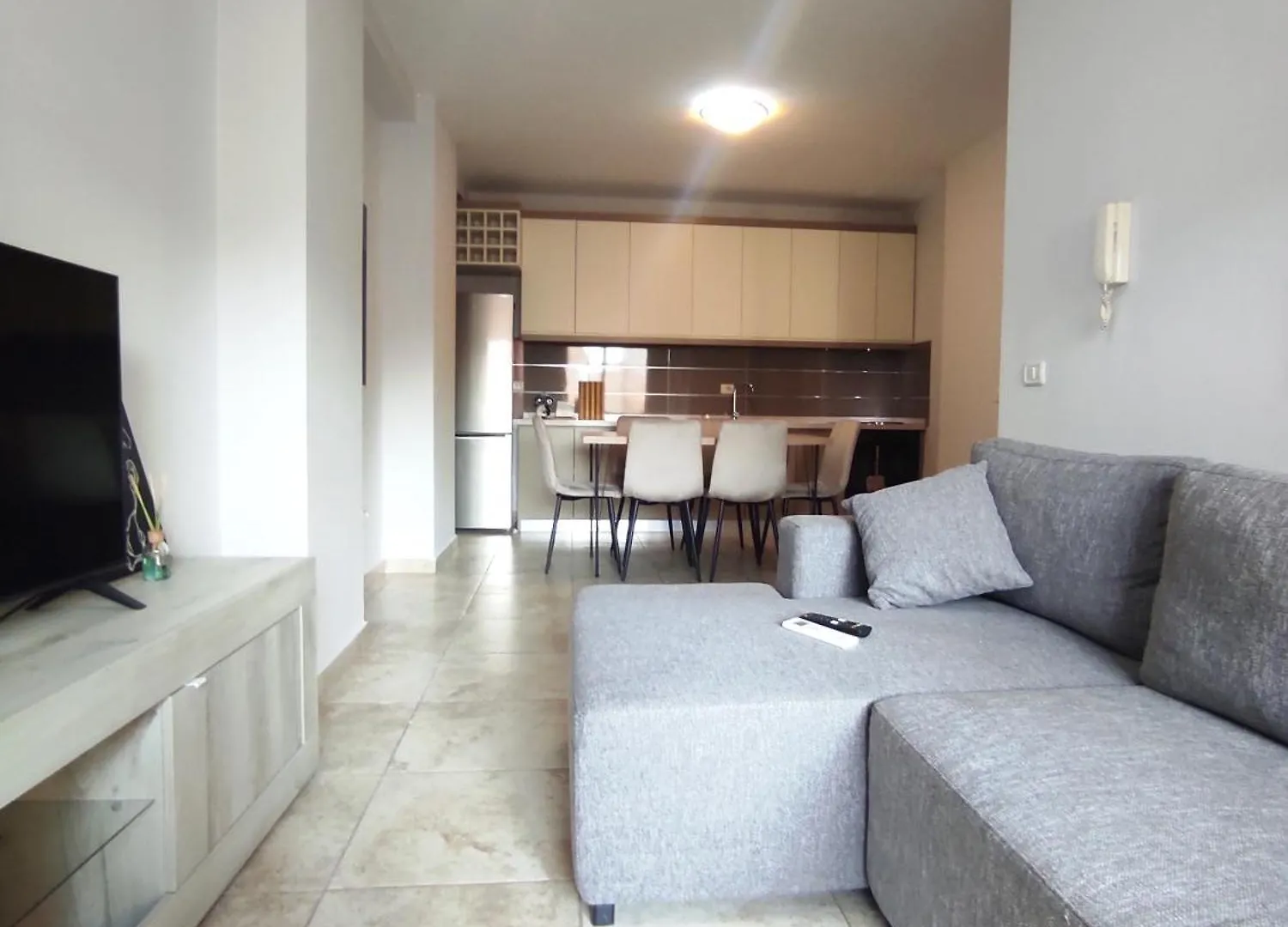 Kledia'S Modern Apartment Tirana Albania