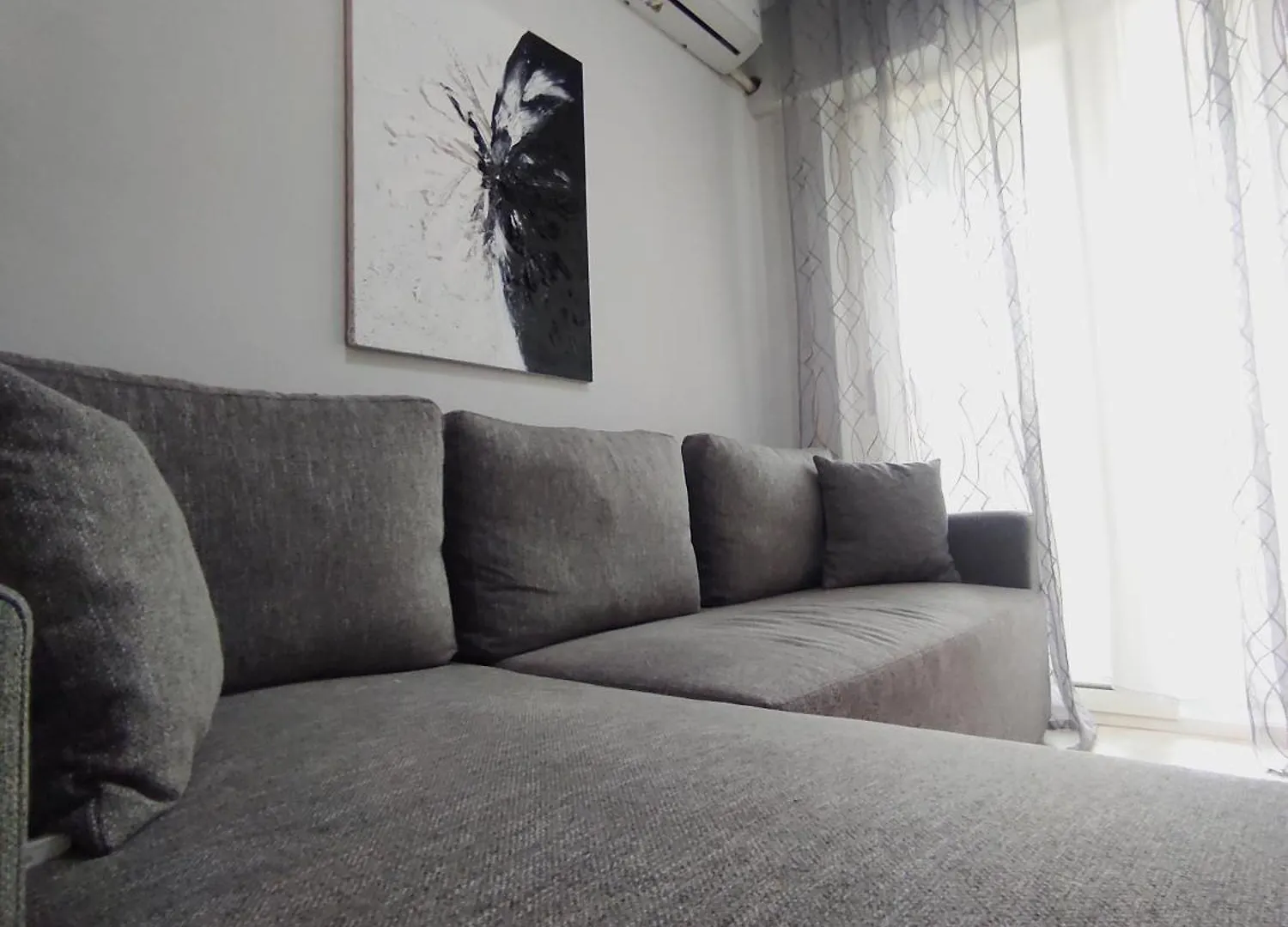 Kledia'S Modern Apartment Tirana
