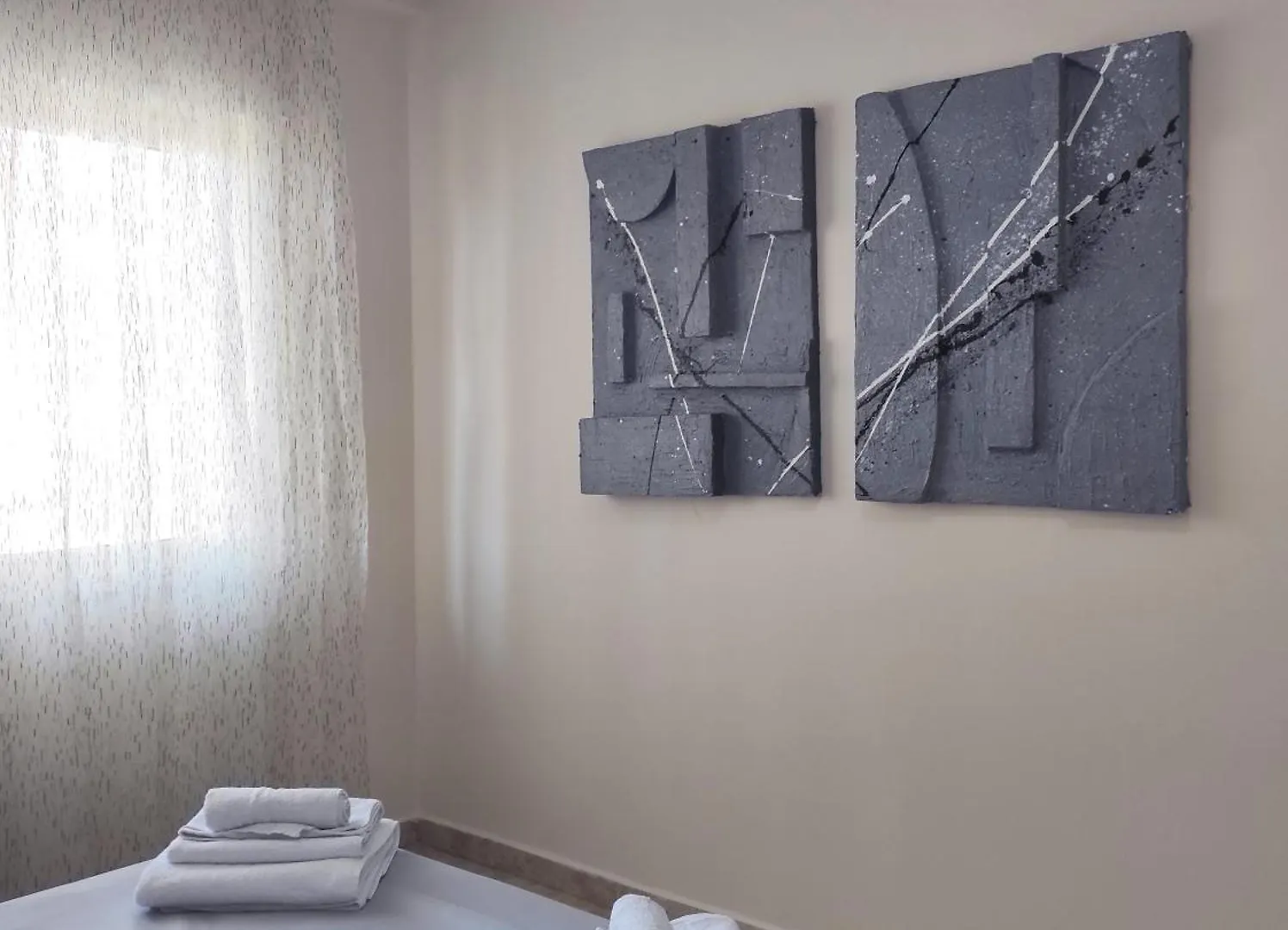 Kledia'S Modern Apartment Tirana Albania